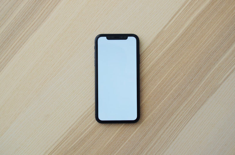 iPhone 17 Pro Max in hand – iPhone 17 price Jordan 2026