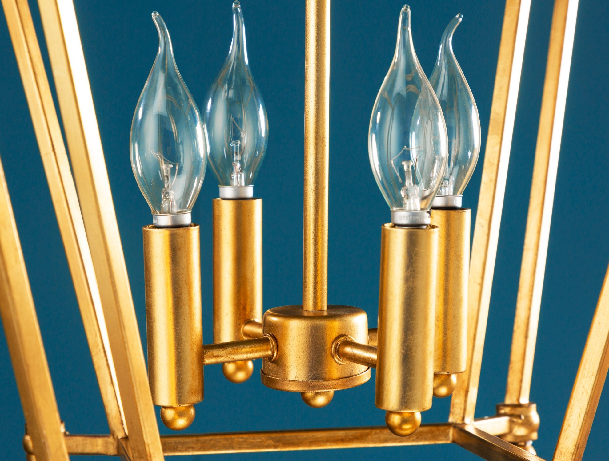 Rehab Chandelier - Madame Coco JO