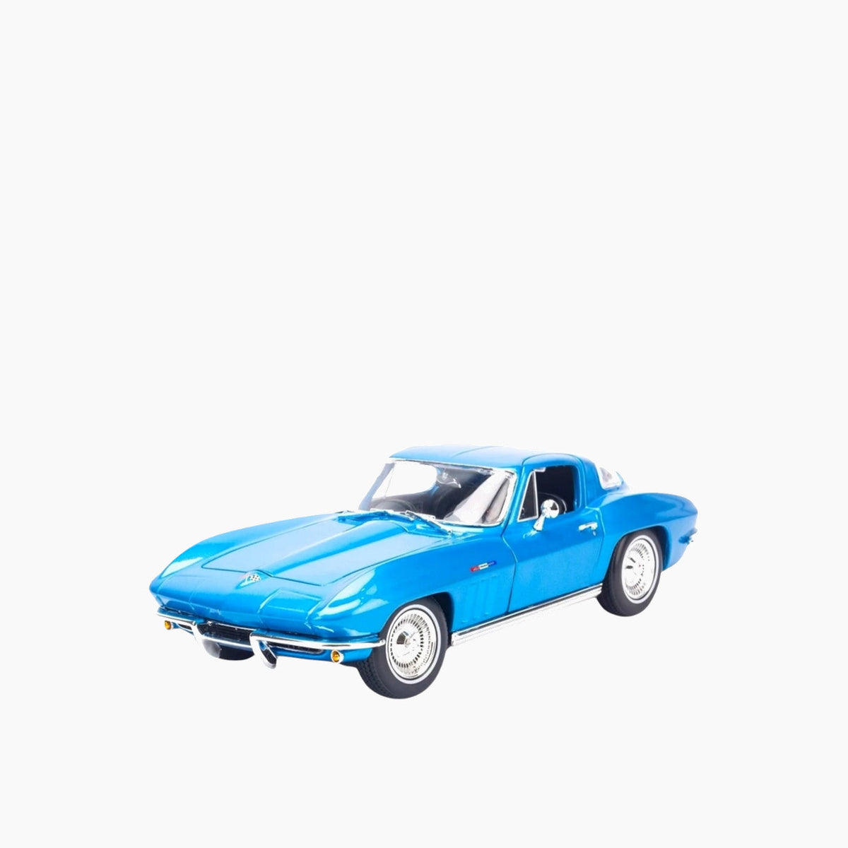 Bburago 1965 Chevrolet Corvette Die-Cast Model Car – 1:18 Scale