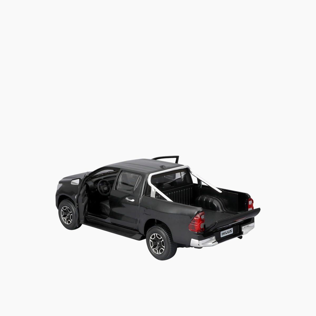 Maisto Toyota Hilux Die-Cast Model Car – 1:27 Scale
