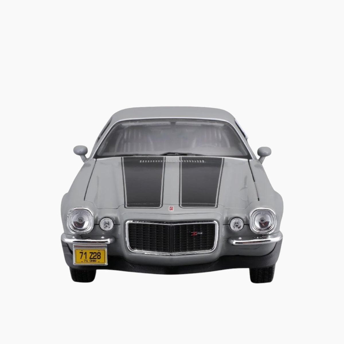Maisto 1971 Chevrolet Camaro Die-Cast Model Car – 1:18 Scale