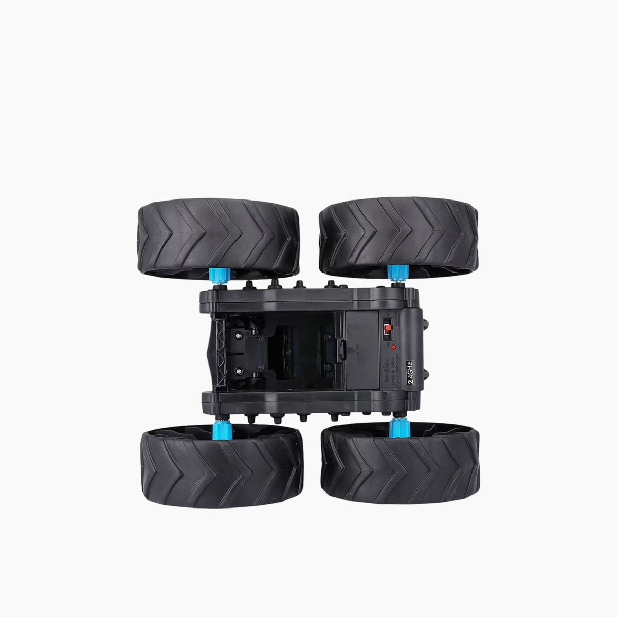 Maisto Cyklone AWT – 2.4 GHz (USB Rechargeable Vehicle) Remote Control Car