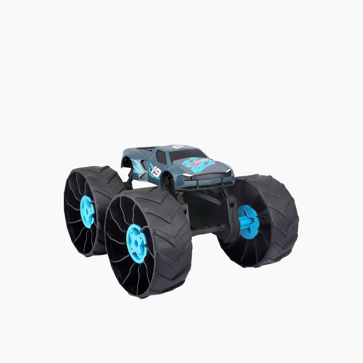 Maisto Cyklone AWT – 2.4 GHz (USB Rechargeable Vehicle) Remote Control Car
