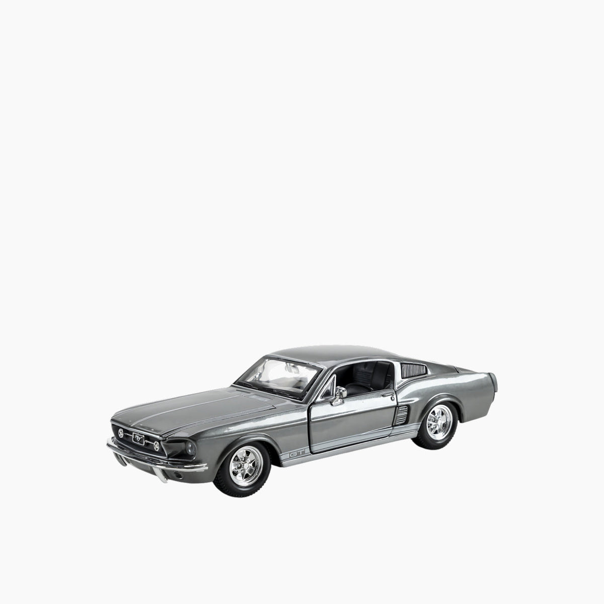 Maisto 1967 Ford Mustang GT Die-Cast Model Car – 1:24 Scale