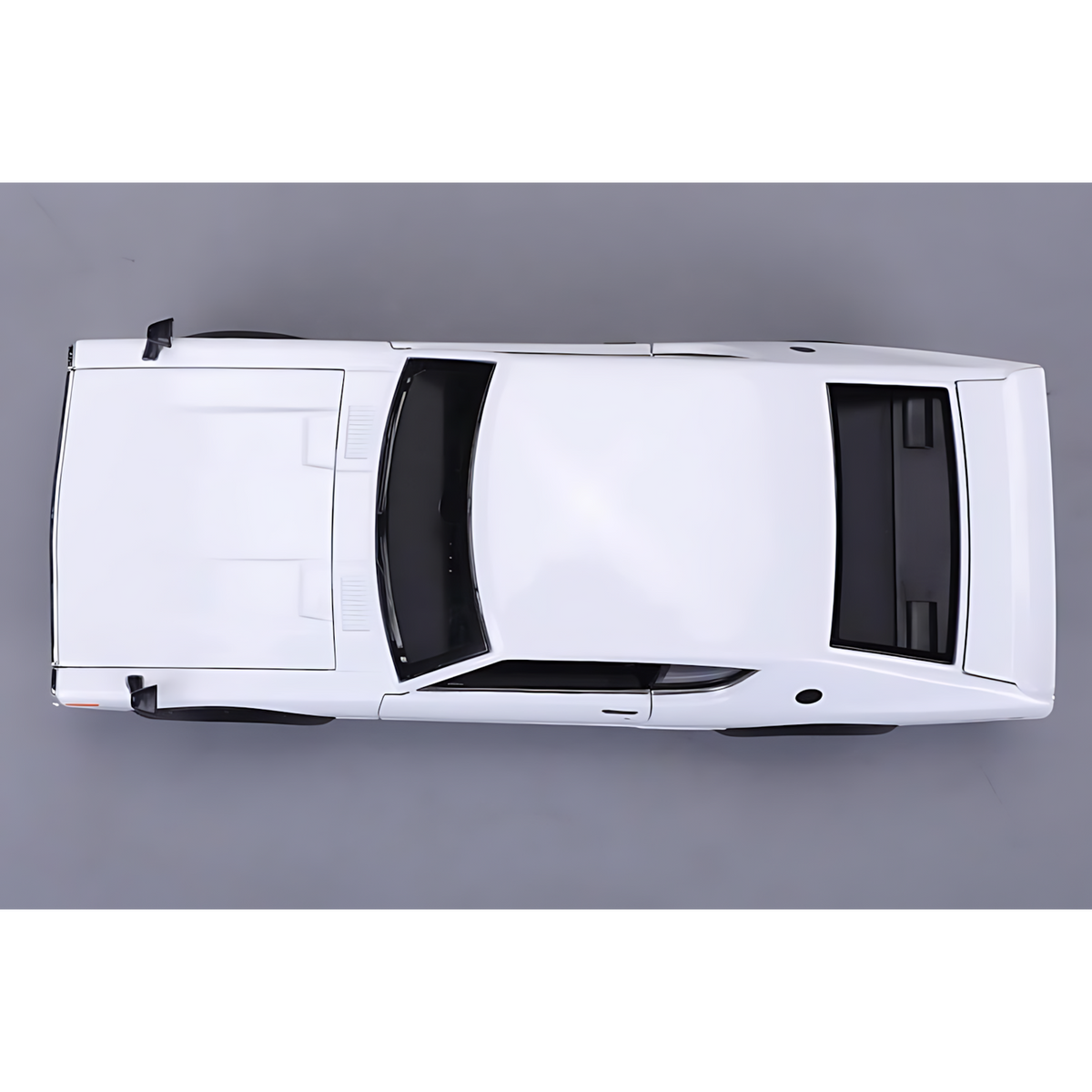Maisto 1973 Nissan Skyline 2000GT-R (KPGC110) Die-Cast Model Car – 1:24 Scale