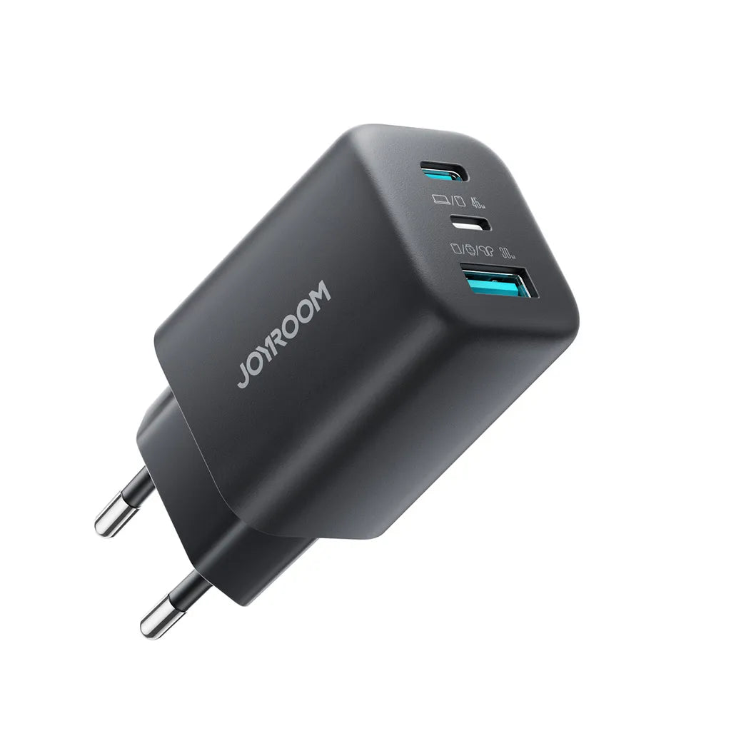 شاحن Joyroom JR‑TO1 GaN 45W 3 منافذ – USB‑C & USB‑A