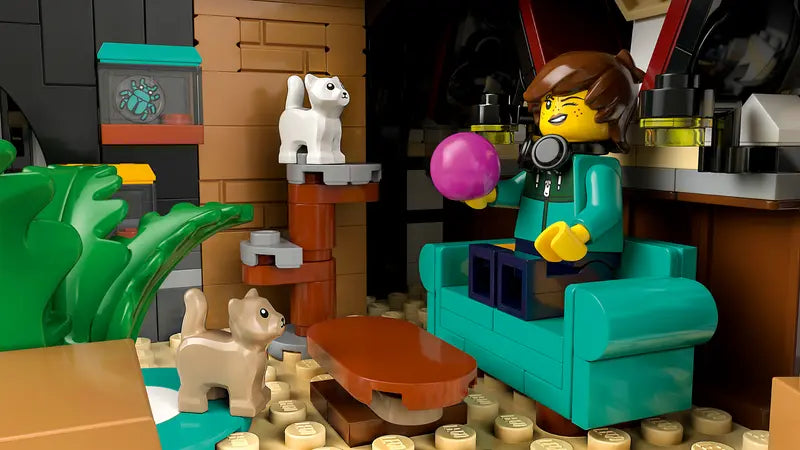 LEGO® Tudor Corner - مبنى كلاسيكي بتفاصيل معمارية