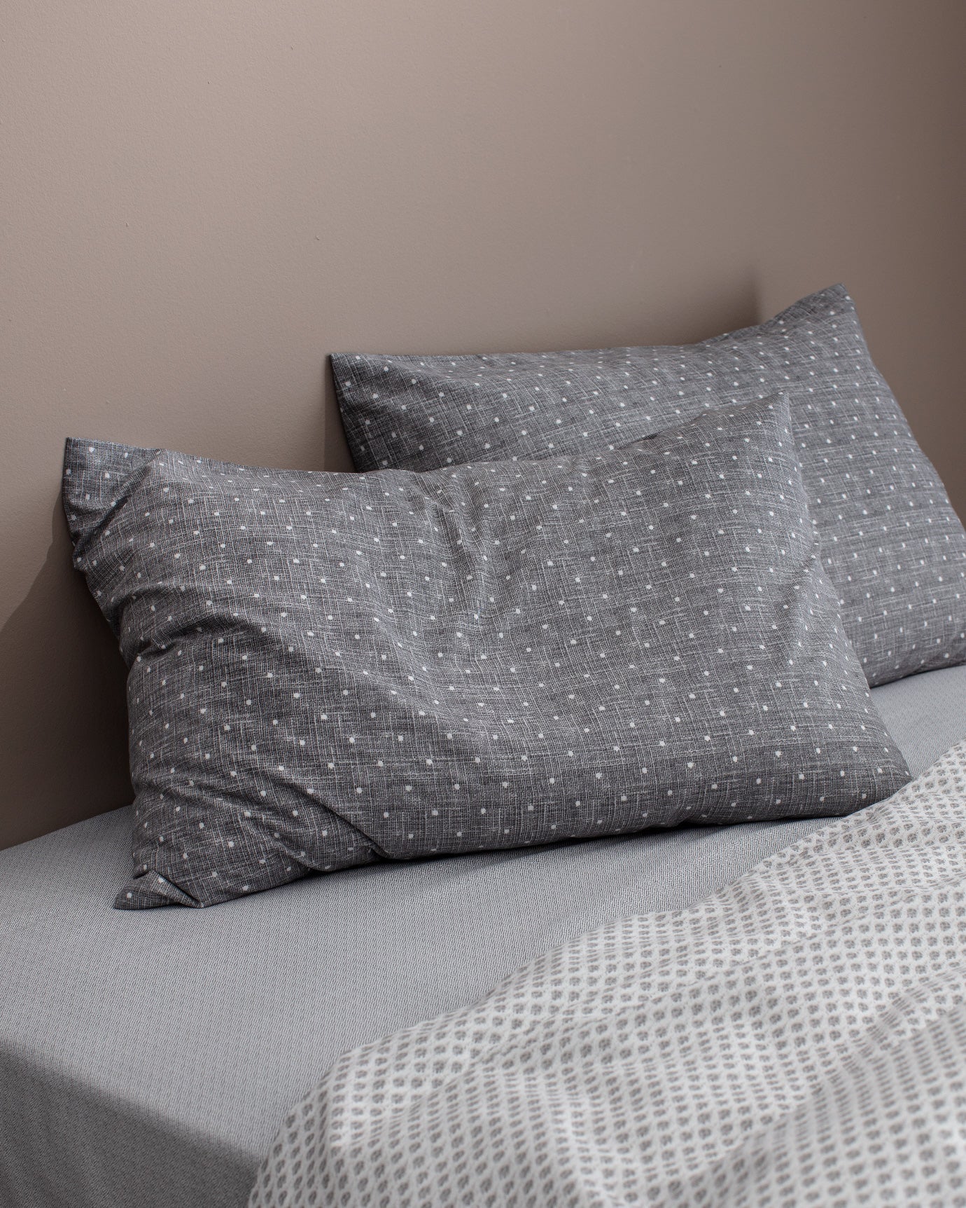 Hugo Single Size Duvet Cover Set - Madame Coco JO