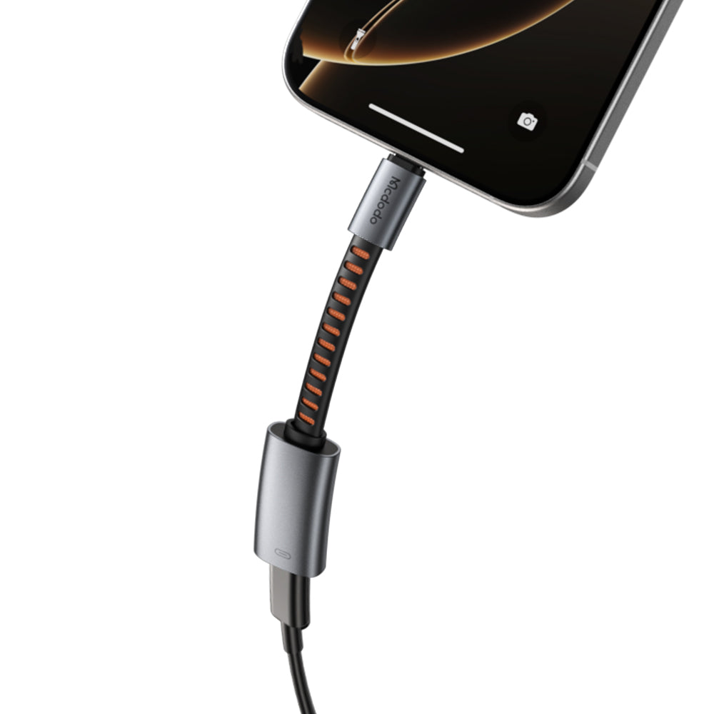 محول Mcdodo CA-487 لايتنينغ إلى USB-C شحن وصوت وبيانات