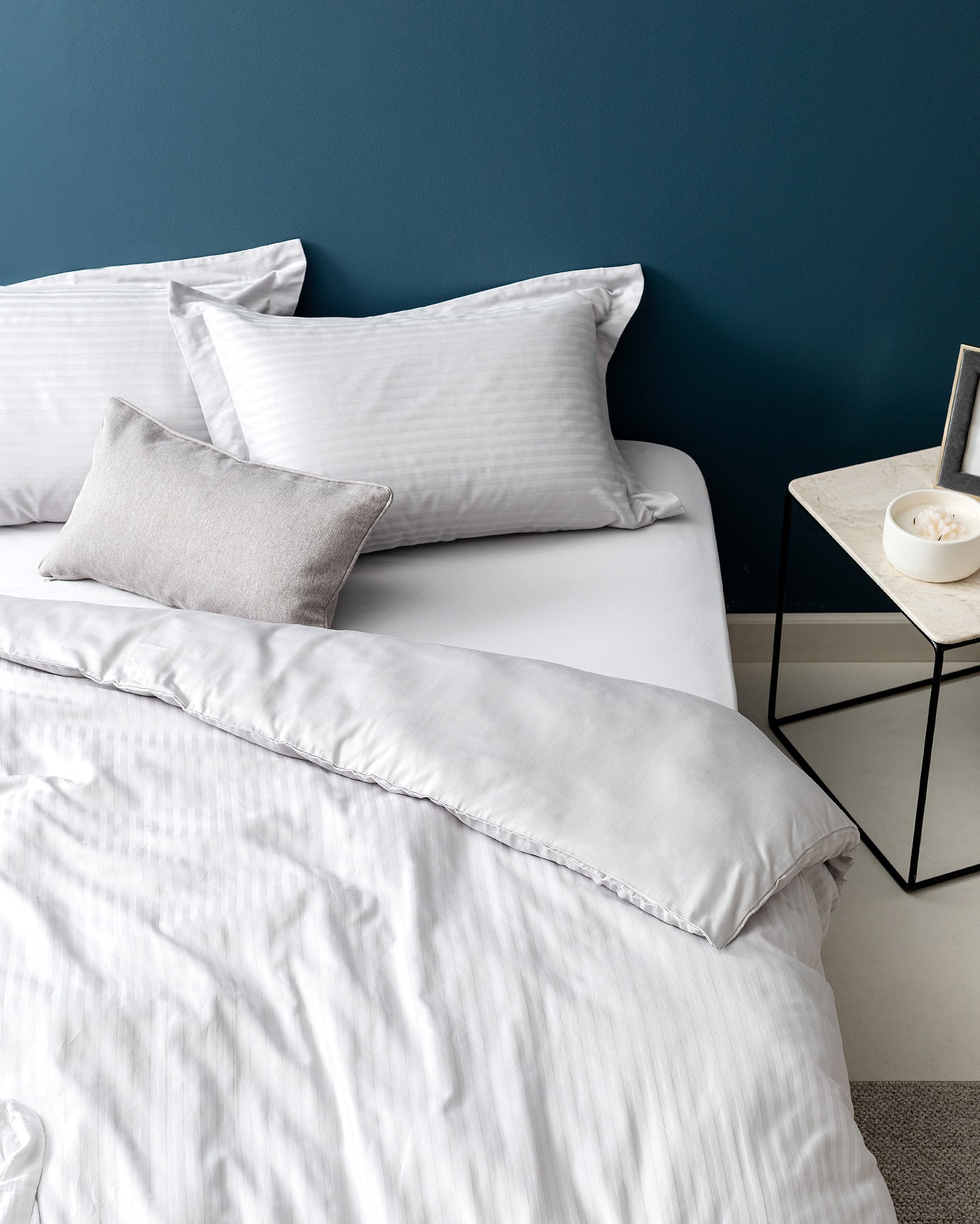 Elicia King Size Striped Satin Duvet Cover Set - Madame Coco JO