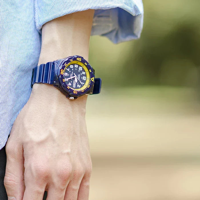 Casio Watches MRW-200HC-2BVDF, Strap. and other Wrist Watches