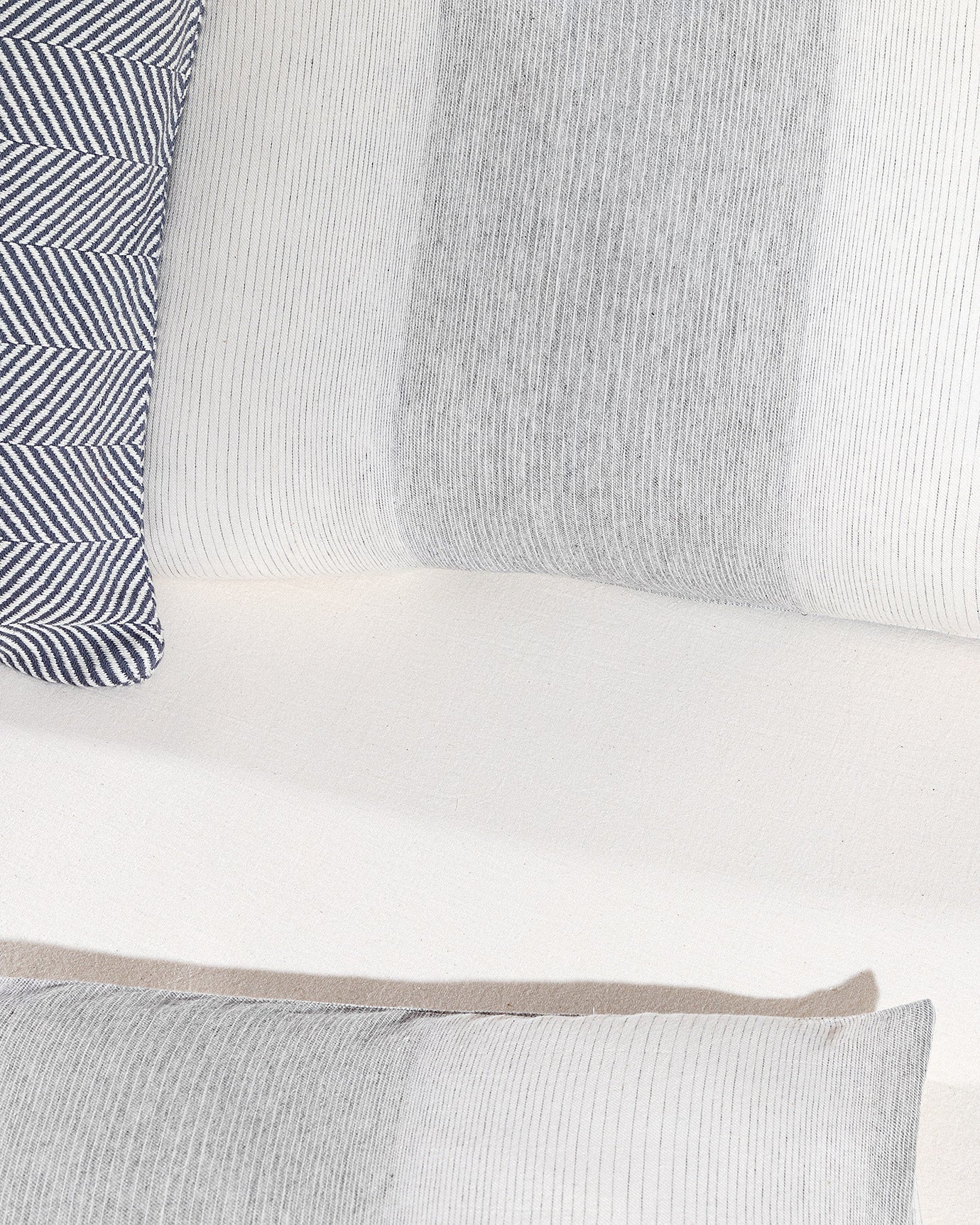 Berthe Double Size Dobby Duvet Cover Set - Madame Coco JO