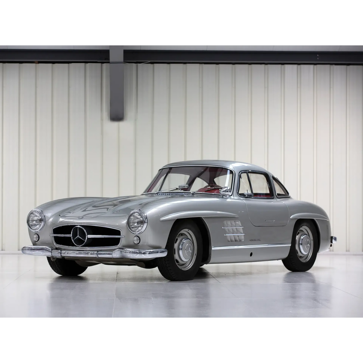 Maisto Mercedes-Benz 300 SL (1954) Die-Cast Model Car – 1:24 Scale