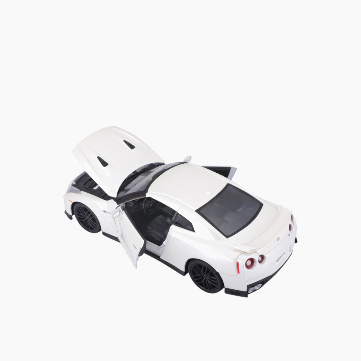 Maisto Bburago – 18- – 2017 Nissan Gt-R Die-Cast Model Car – 1:24 Scale