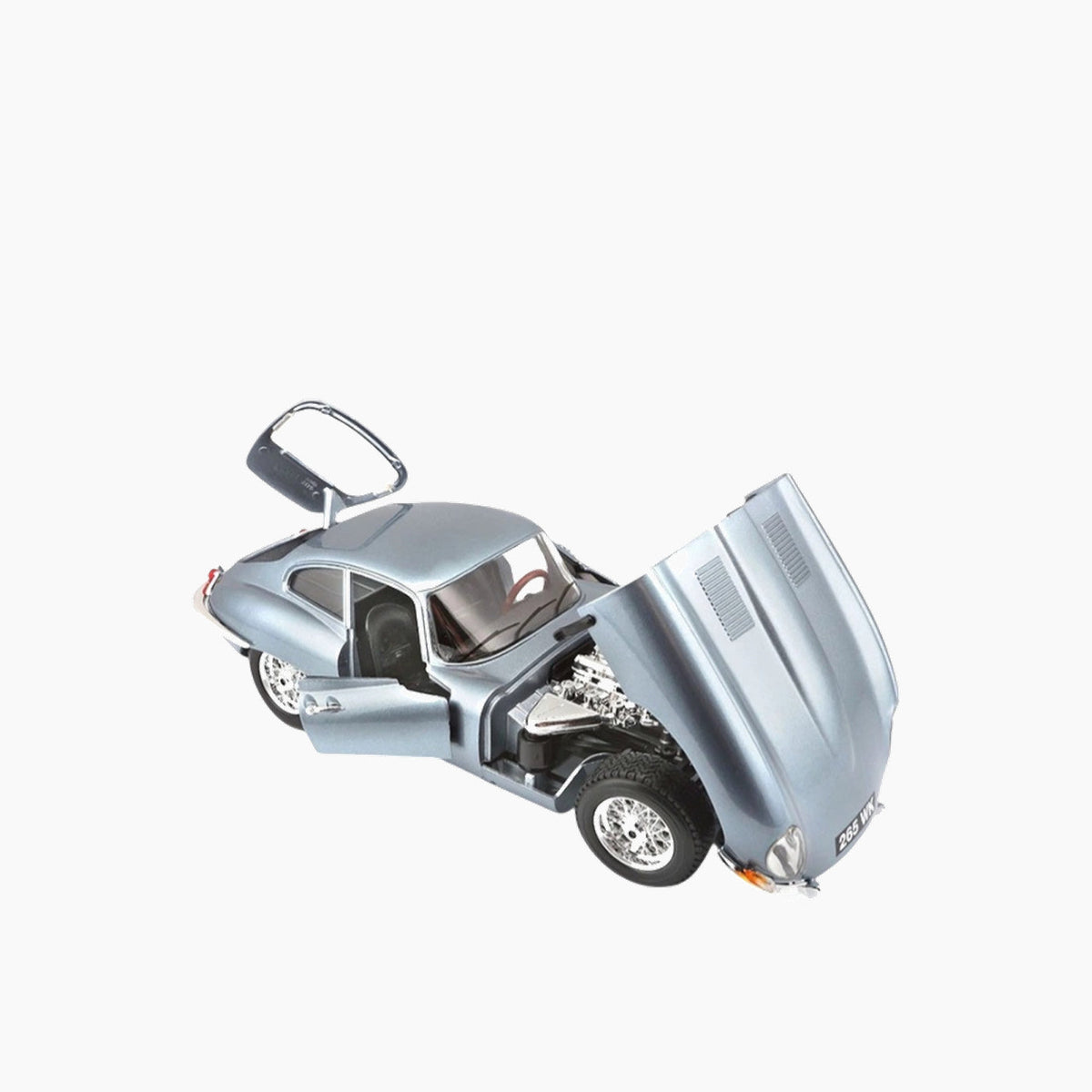 Maisto Jaguar "E" Coupe (1961) Die-Cast Model Car – 1:18 Scale