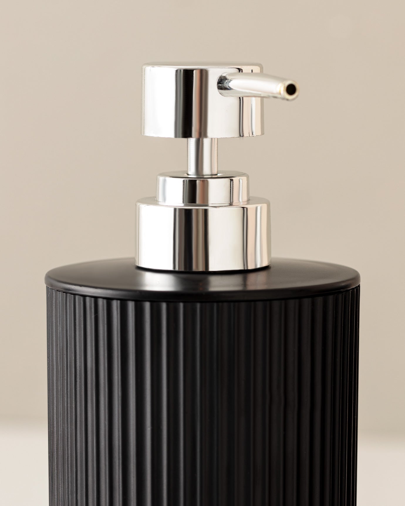 Martre Lautre Chromium 3pcs Bathroom Set - Madame Coco JO