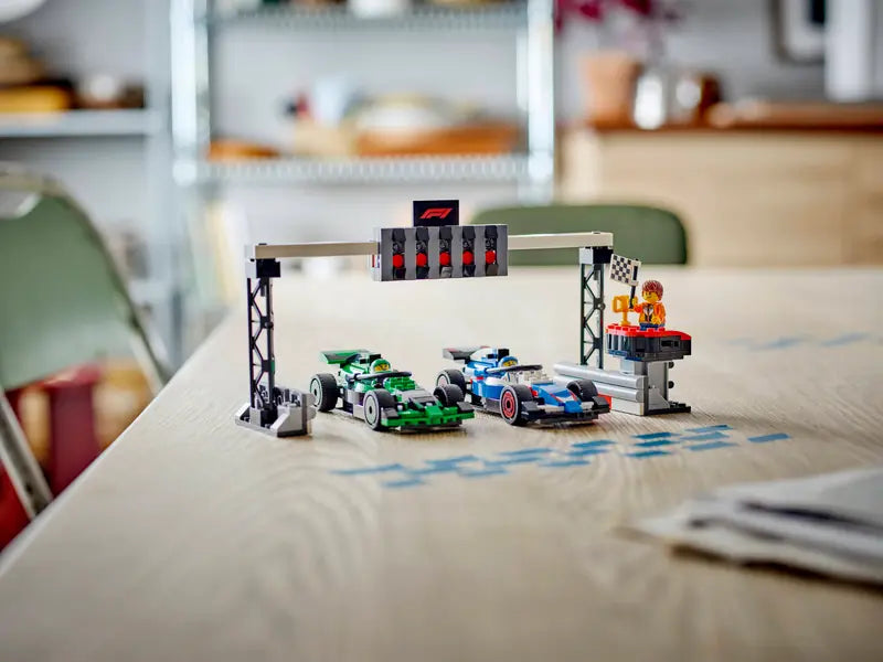 LEGO® F1 شبكة السباق VCARB و Sauber 60474