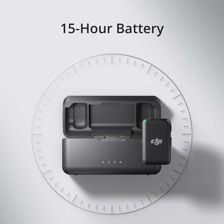 ميكروفون من دي جي اي اللاسلكي - مدى 250 متر (2 TX + 1 RX)