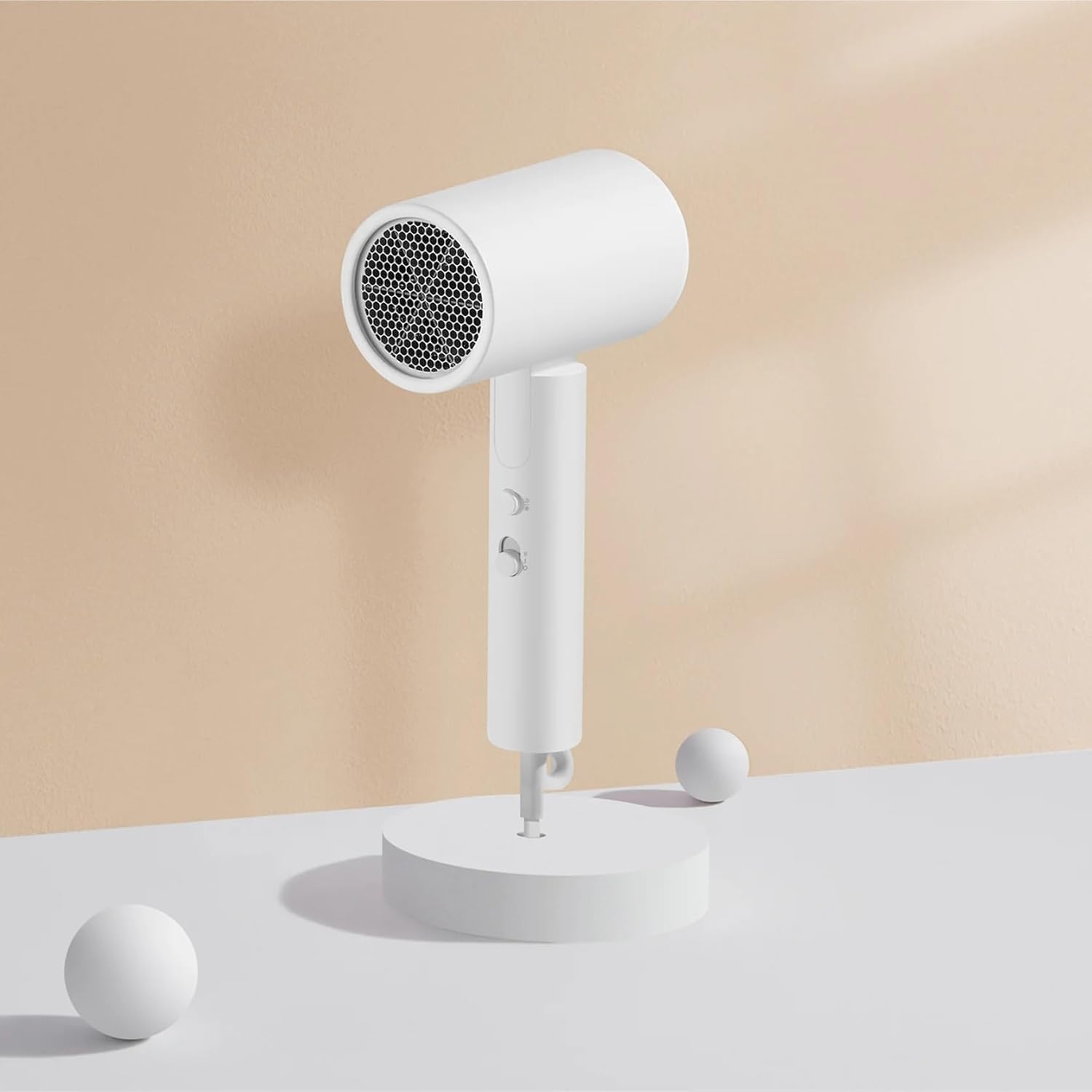 مجفف شعر Xiaomi H101 – تصميم مدمج وتجفيف سريع