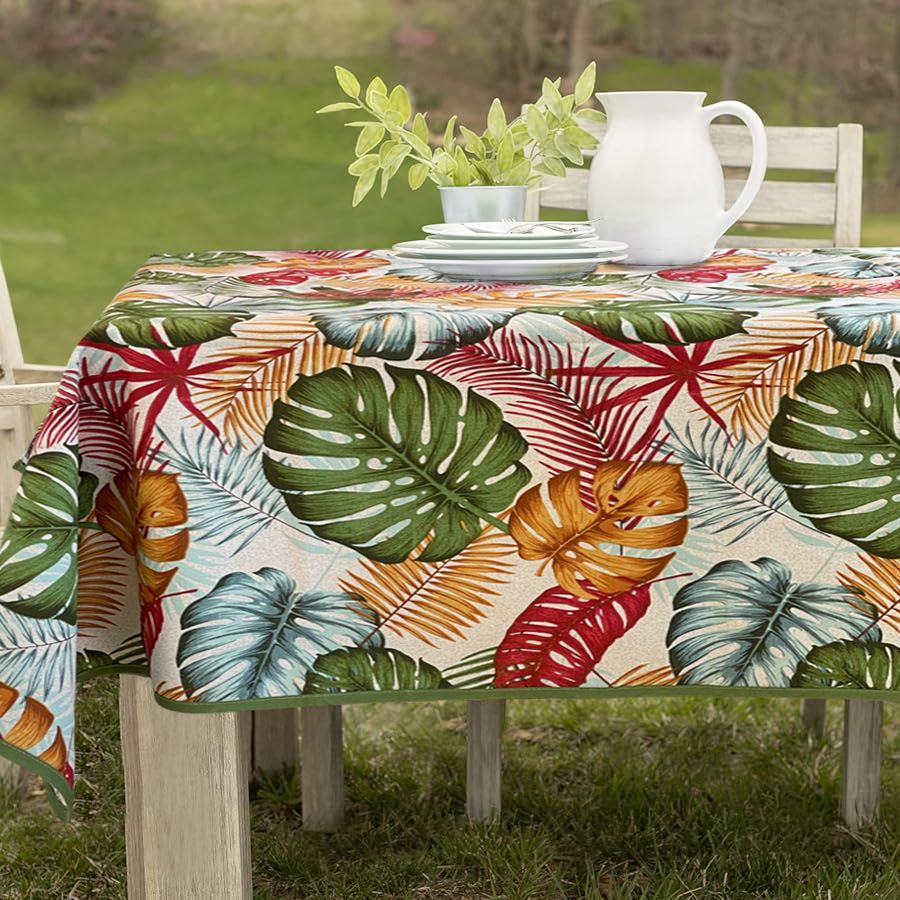 طقم مفرش طاولة 140x180 سم + 7 مناديل من Dreams Tropico - أخضر