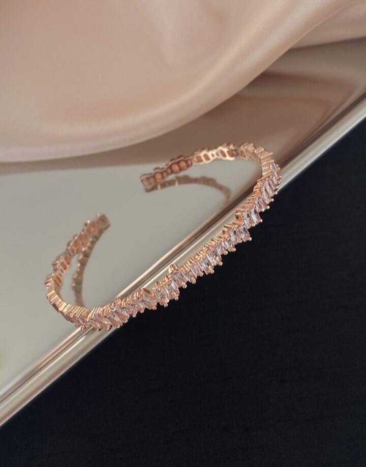 Open cubic zirconia decoration bracelet for women for party banquet wedding