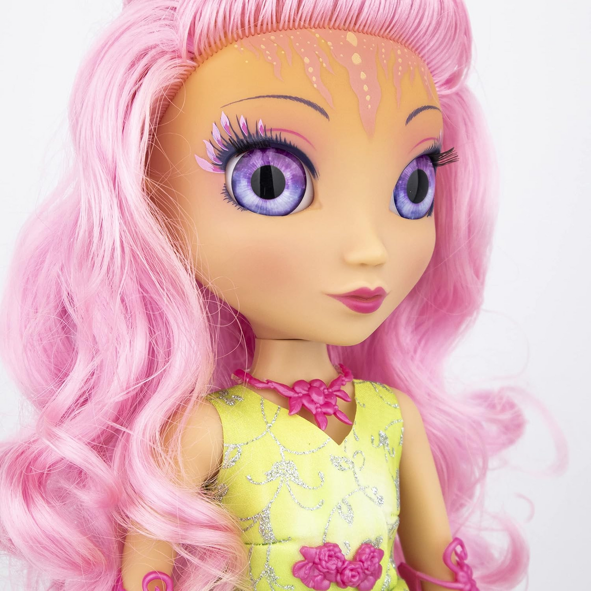 Nebulous Stars Deluxe Doll – Petulia