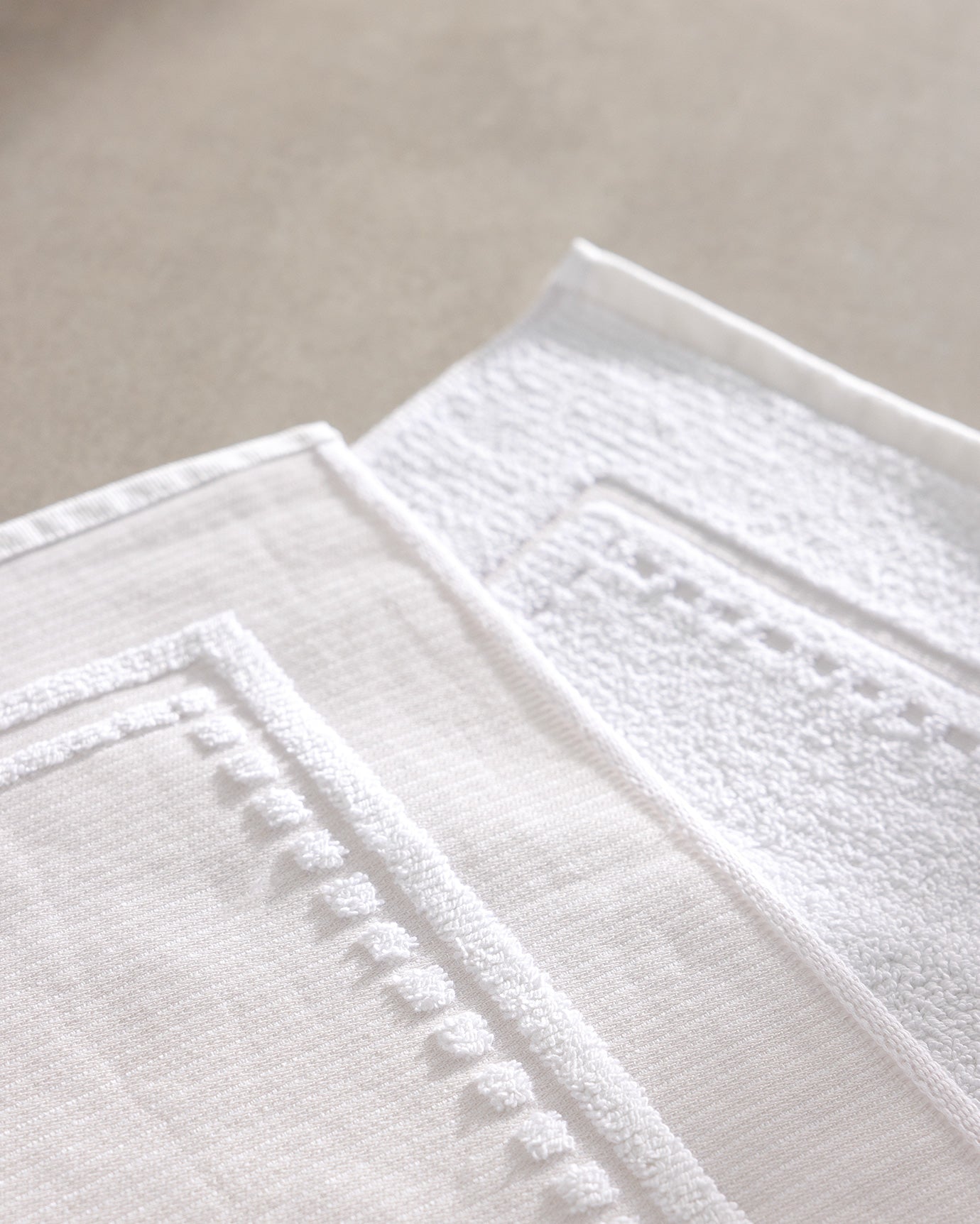 Angeline Foot Towel - Madame Coco JO