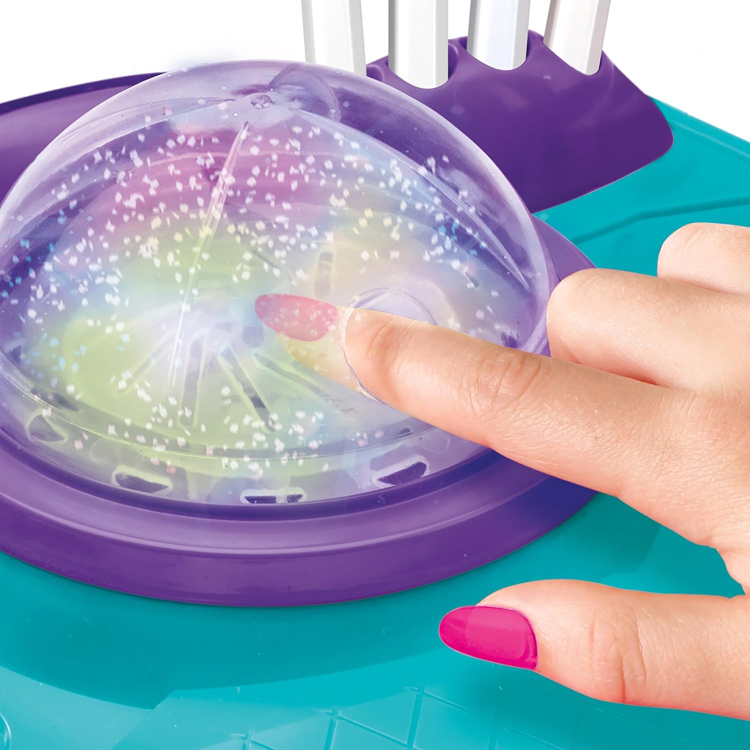 استوديو Shimmer N Sparkle Nail Art للأطفال المبدعين