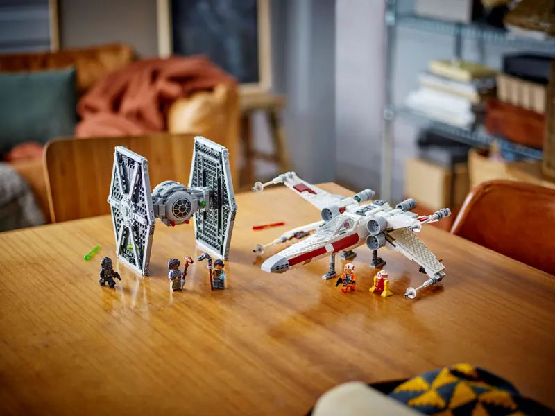 LEGO ستار وورز - مزيج TIE Fighter & X-Wing