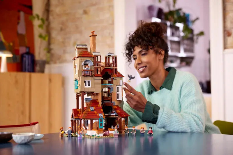 LEGO هاري بوتر - منزل آل ويزلي نسخة المقتنين