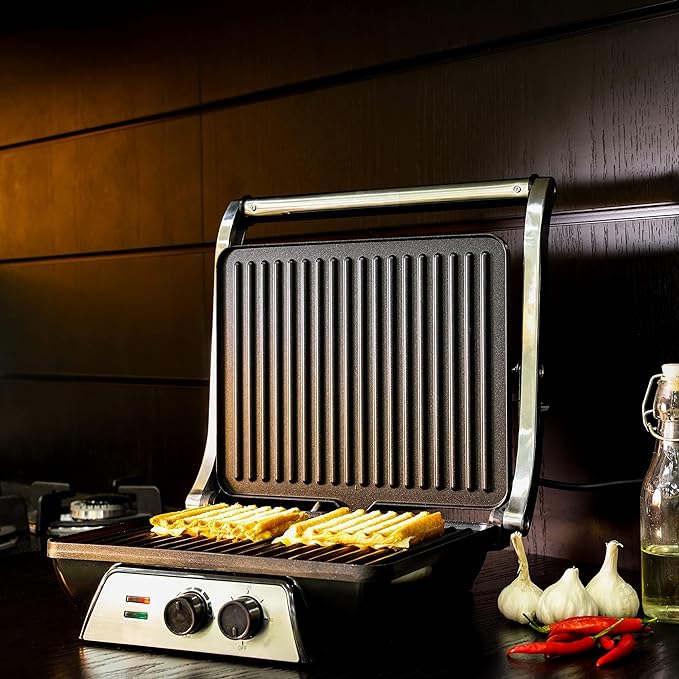 Olsenmark 2000W Super Jumbo Grill Sandwich Maker