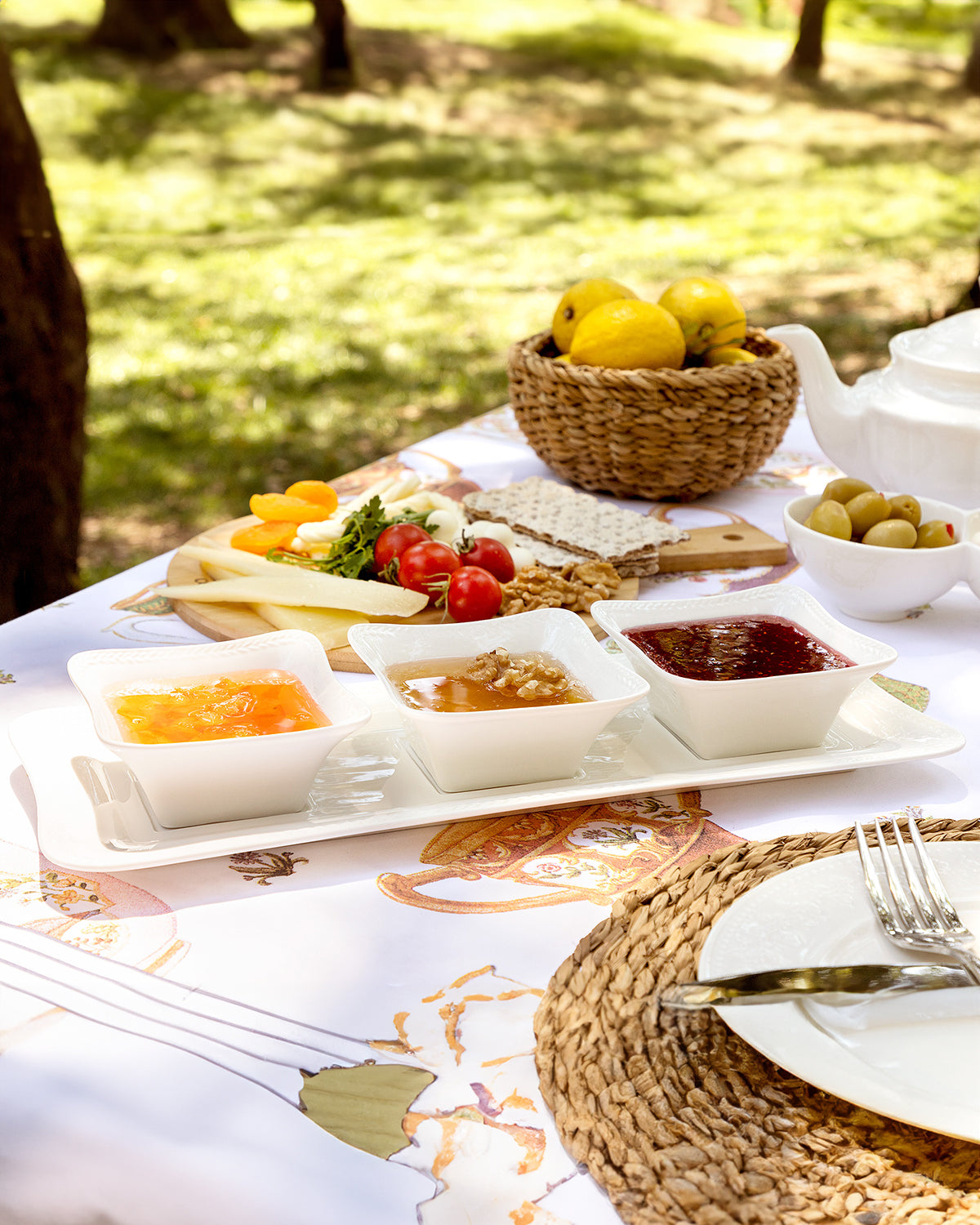 New Petit Concept 4 Pcs Part Platter - Madame Coco JO