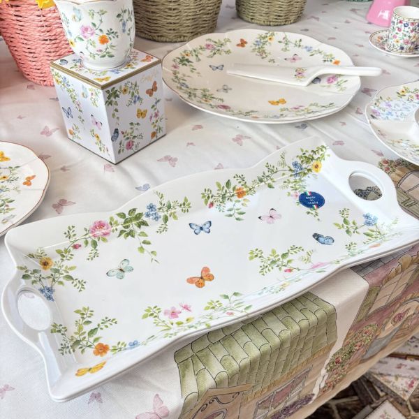 Easy Life Dancing Butterflies 42×20cm Tray with Handles - Multicolor