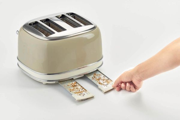 توستر Ariete Vintage 4 فتحات – بيج، تصميم كلاسيكي وأنيق