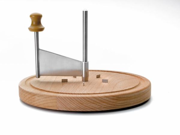 أداة كشط الجبنة 22 سم من Ibili لتحضير الجبن بسهولة