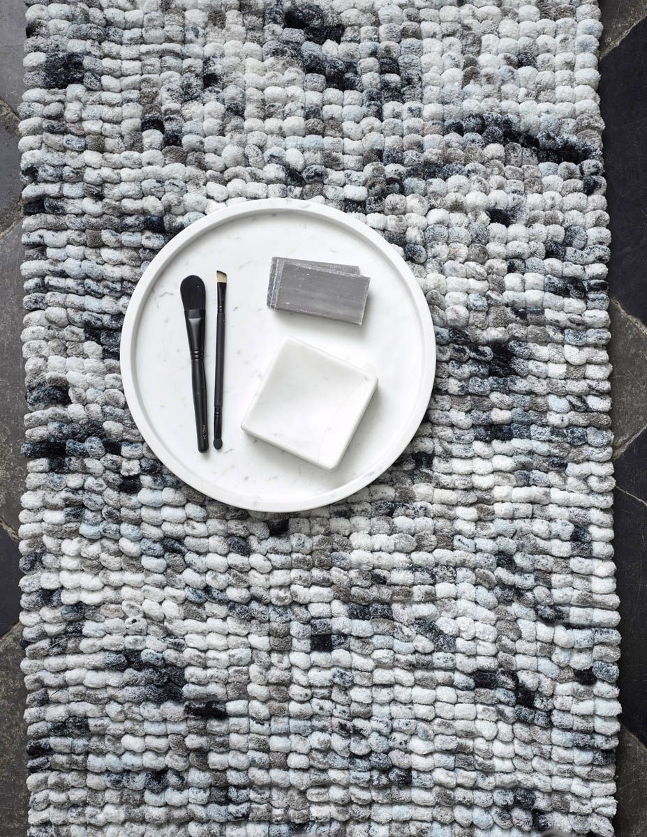 صينية مدورة من Aquanova Hammam – تصميم أنيق بلمسة فاخرة