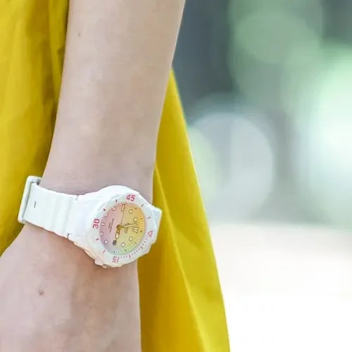 Casio Analog Ladies Watch LRW-200H-4E2