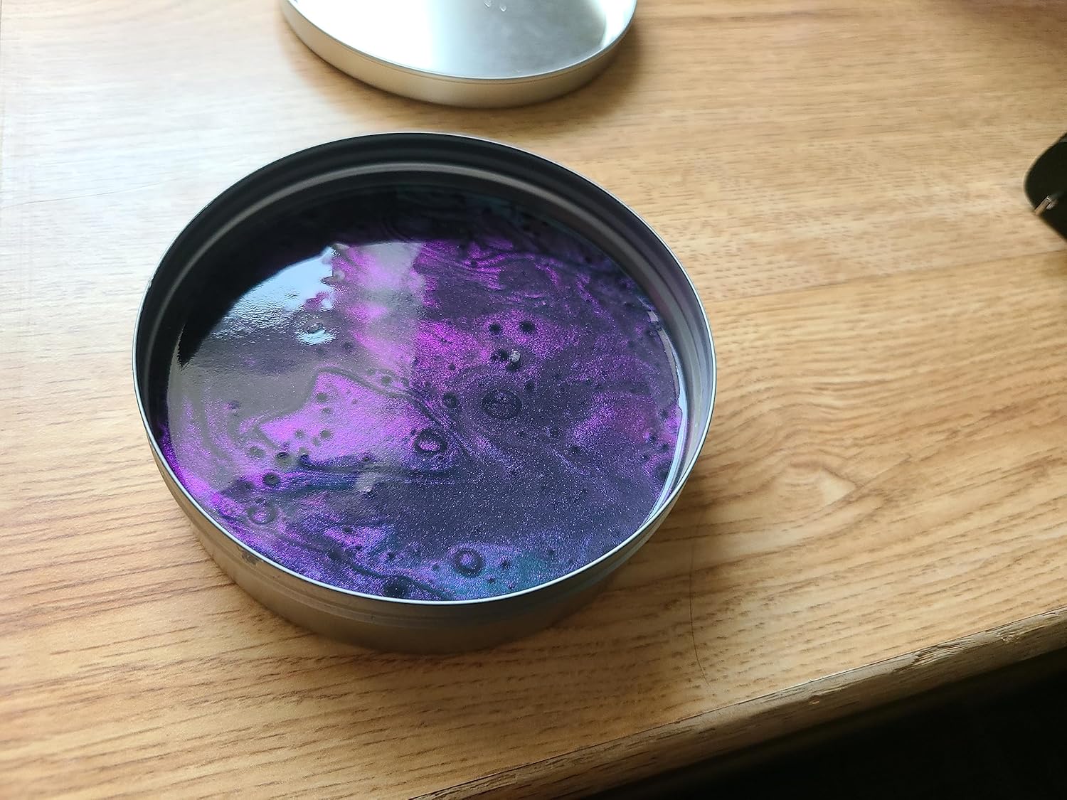 معجون التفكير الخارق من Crazy Aaron's Super Scarab - سحر متعدد الألوان