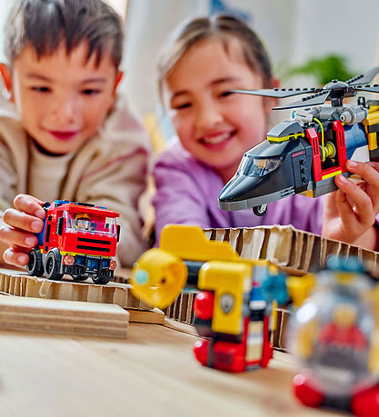 LEGO سيتي ريمكس – هليكوبتر، شاحنة إطفاء وغواصة 60 قطعة