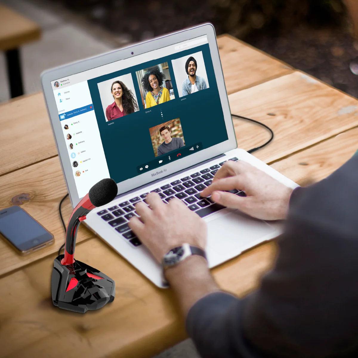 ميكروفون الألعاب المكتبي فيرتوكس ستريمر 4