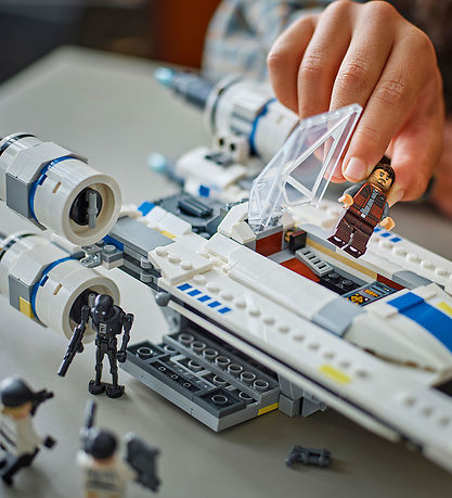LEGO ستار وورز - مقاتلة المتمردين U-Wing 75399