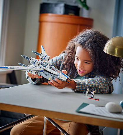 LEGO ستار وورز - مقاتلة المتمردين U-Wing 75399