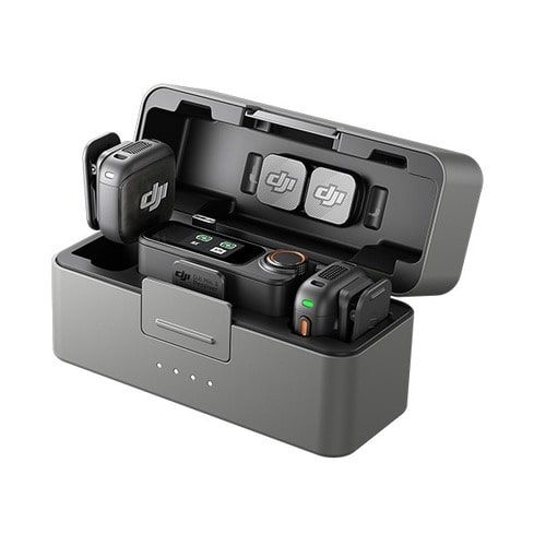 ميكروفون DJI Mic 3 اللاسلكي (جهازان إرسال + جهاز استقبال + علبة شحن) مع تحكم تكيفي في مستوى الصوت