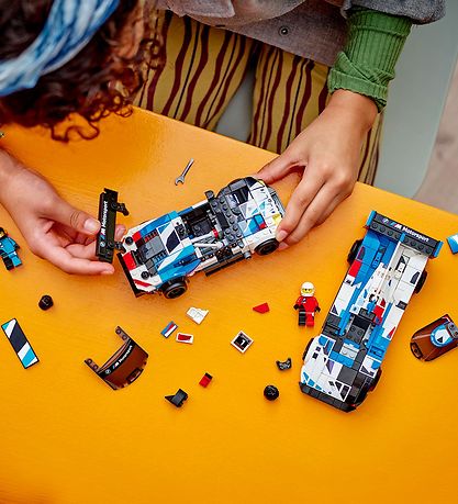 LEGO سبيد تشامبيونز - BMW M4 GT3 & BMW M Hybrid 76922