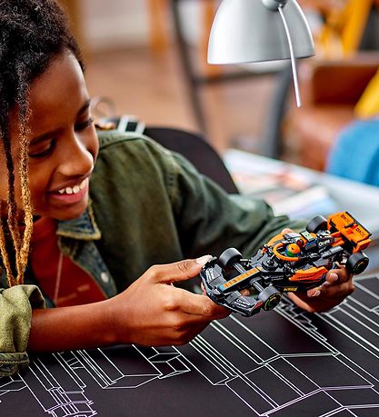 LEGO سبيد تشامبيونز - سيارة ماكلارين F1 2023 - 76919