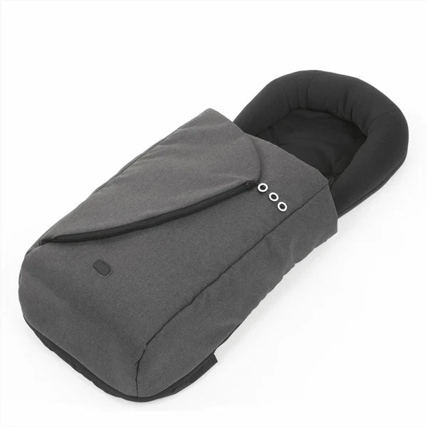 Chicco One4Ever Sleeping Bag – Black