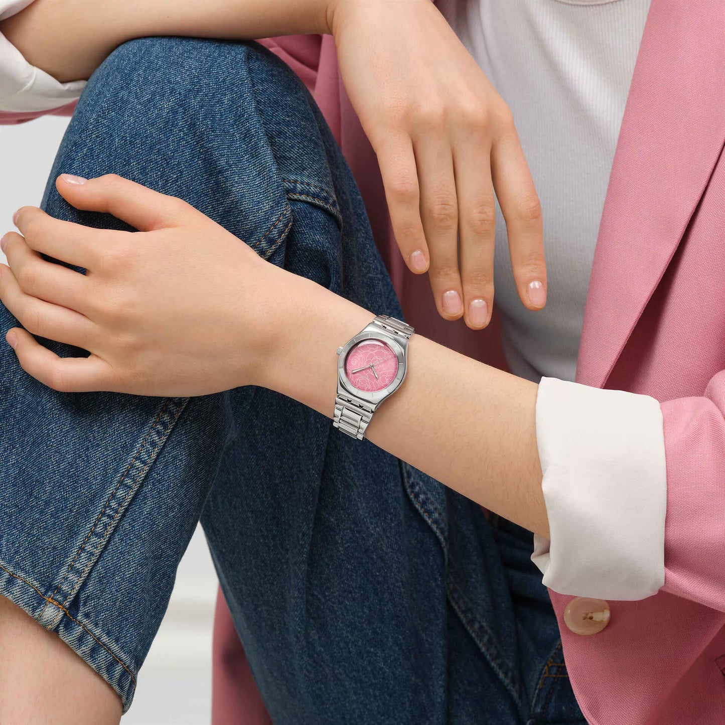 SWATCH YLS234G WOMEN WATCH