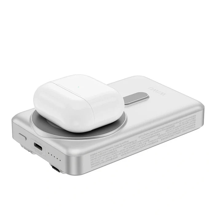 WiWU Elite 10000mAh Power Bank with Built-in Cable & Stand