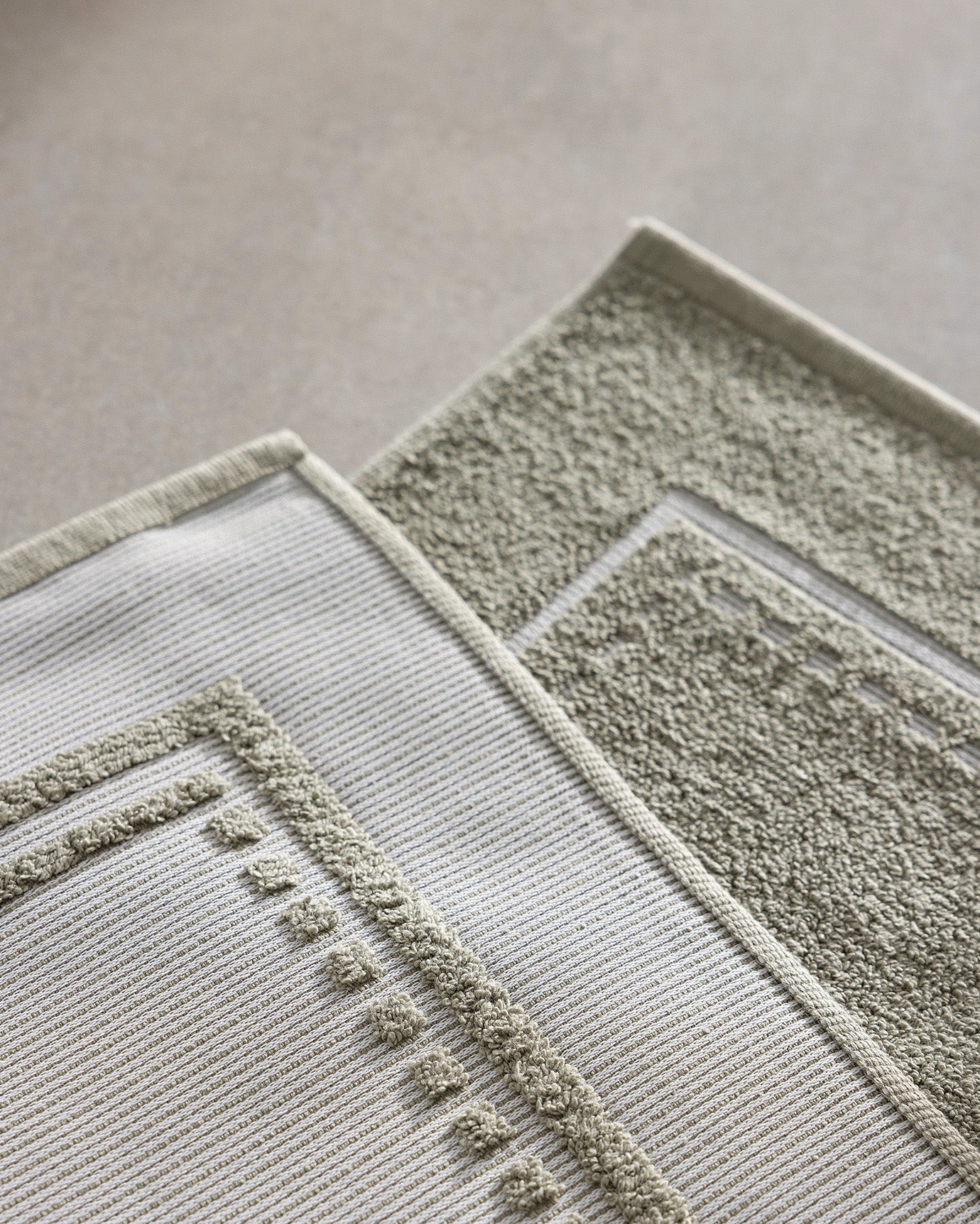 Angeline Foot Towel - Madame Coco JO