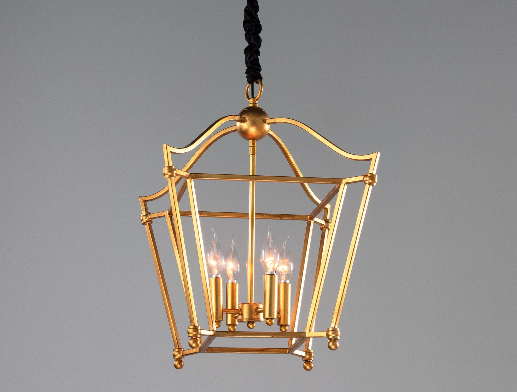 Rehab Chandelier - Madame Coco JO
